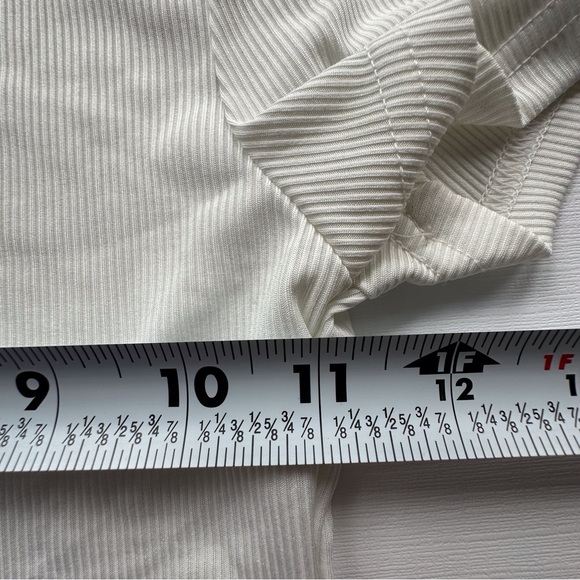 SHEIN ribbed white short sleeve crop top‎ w/ waist ties women’s XS - Picture 7 of 9